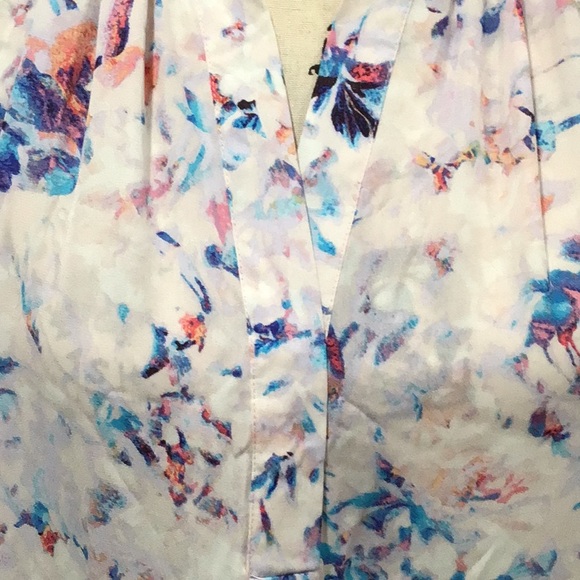 🆕 SANCTUARY Split Neck Top Batwing Long Sleeves Printed Oversized - Picture 3 of 11